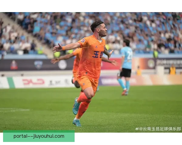 云南玉昆勇夺中甲冠军历史性冲超成功书写西南足球新篇章再启征程 云南玉昆勇夺中甲冠军历史性冲超成功书写西南足球新篇章再启征程